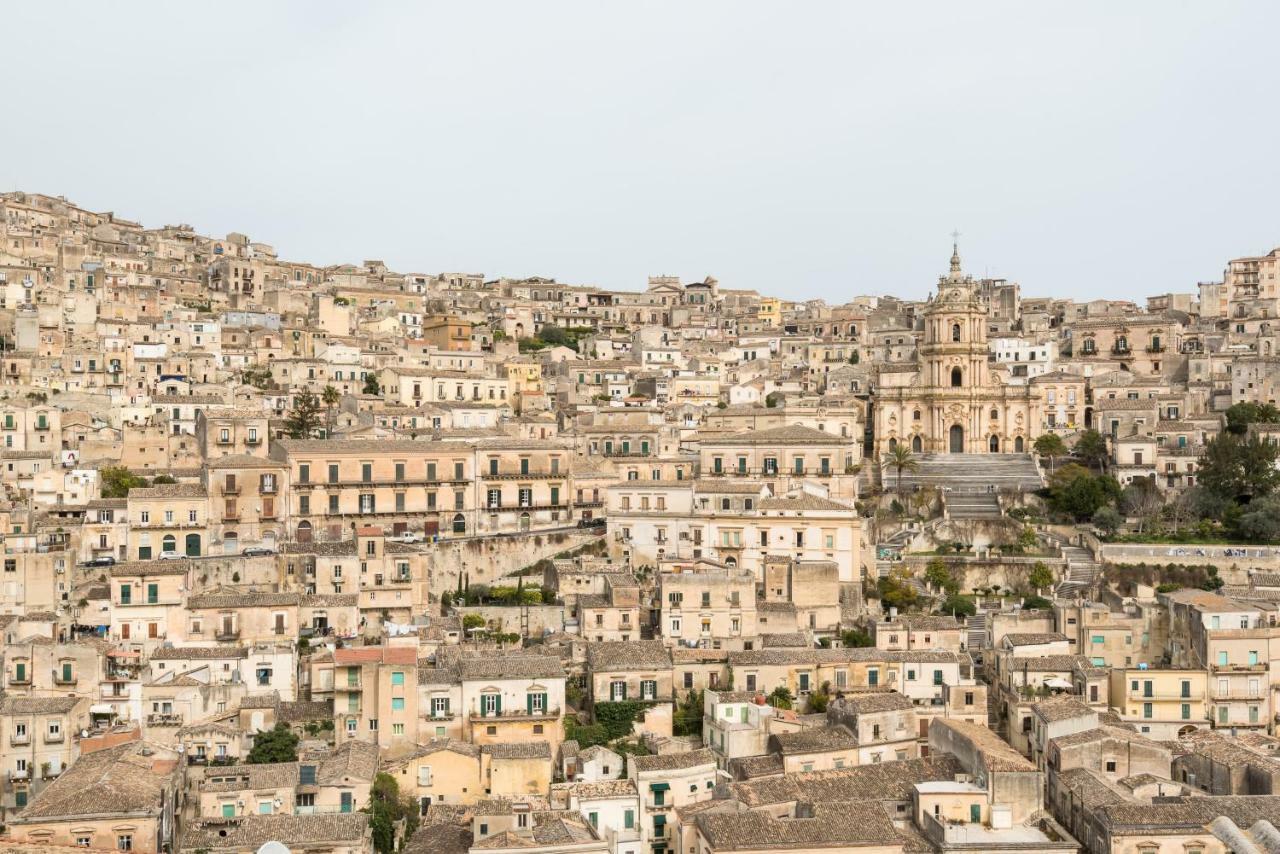 Ferienwohnung Casa Petra By Wonderful Italy Modica Exterior foto